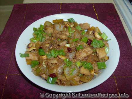 Sri Lankan Pineapple and Cashew Chicken